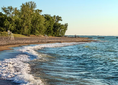Scientists fight back against Lake Erie’s algae blooms with advanced agricultural practices