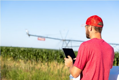 Lindsay expands AgTech reach with Pessl stake